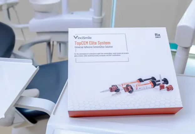 1.歯科接着樹脂セメント溶液