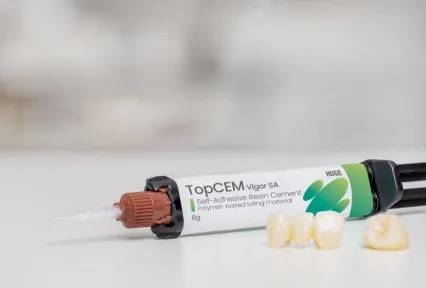 新登場 | TopCEM Vigor SA 強力接着。簡素化されたワークフロー。